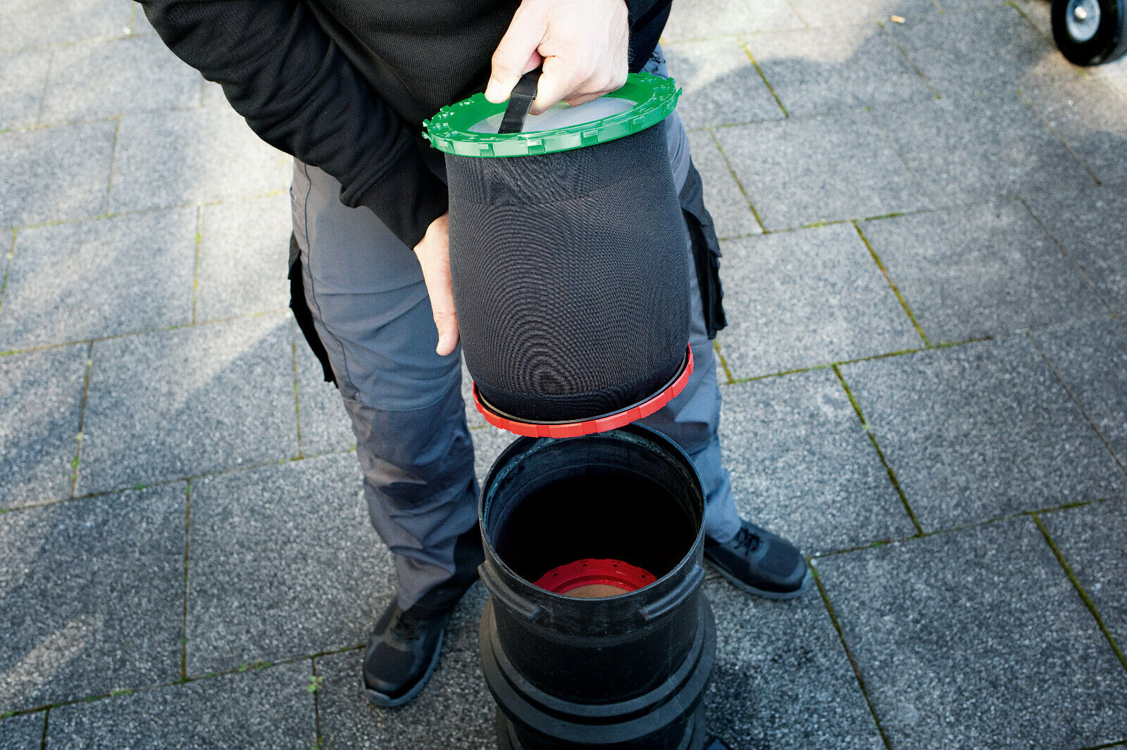 Unger® HydroPower Ultra Filter L DI-Reinwassersystem mit 3 x 6 Liter Harzbeutel Unger® HydroPower Ultra Filter L DI-Reinwassersystem mit 3 x 6 Liter Harzbeutel